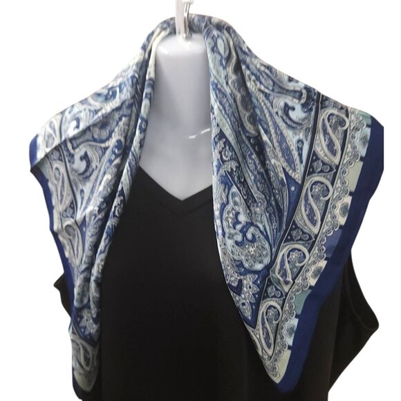 Luxury Paisley Blue/White Square Scarf 27 inch Western Wild Rag New With Tags - Picture 11 of 11